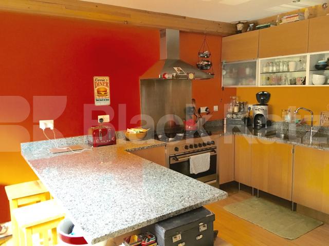 			NEW INSTRUCTION , 1 Bedroom, 1 bath, 1 reception Penthouse			 The Flag Store, Queen Elizabeth Street, Shad Thames